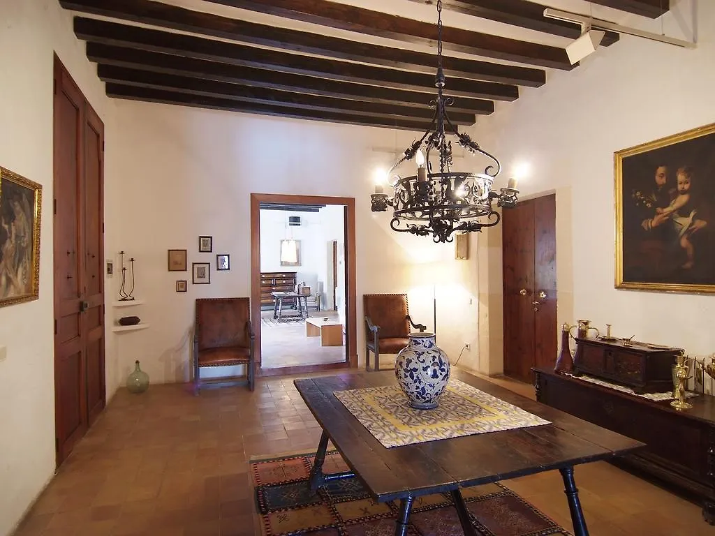 Monnaber Vell Hotel Campanet