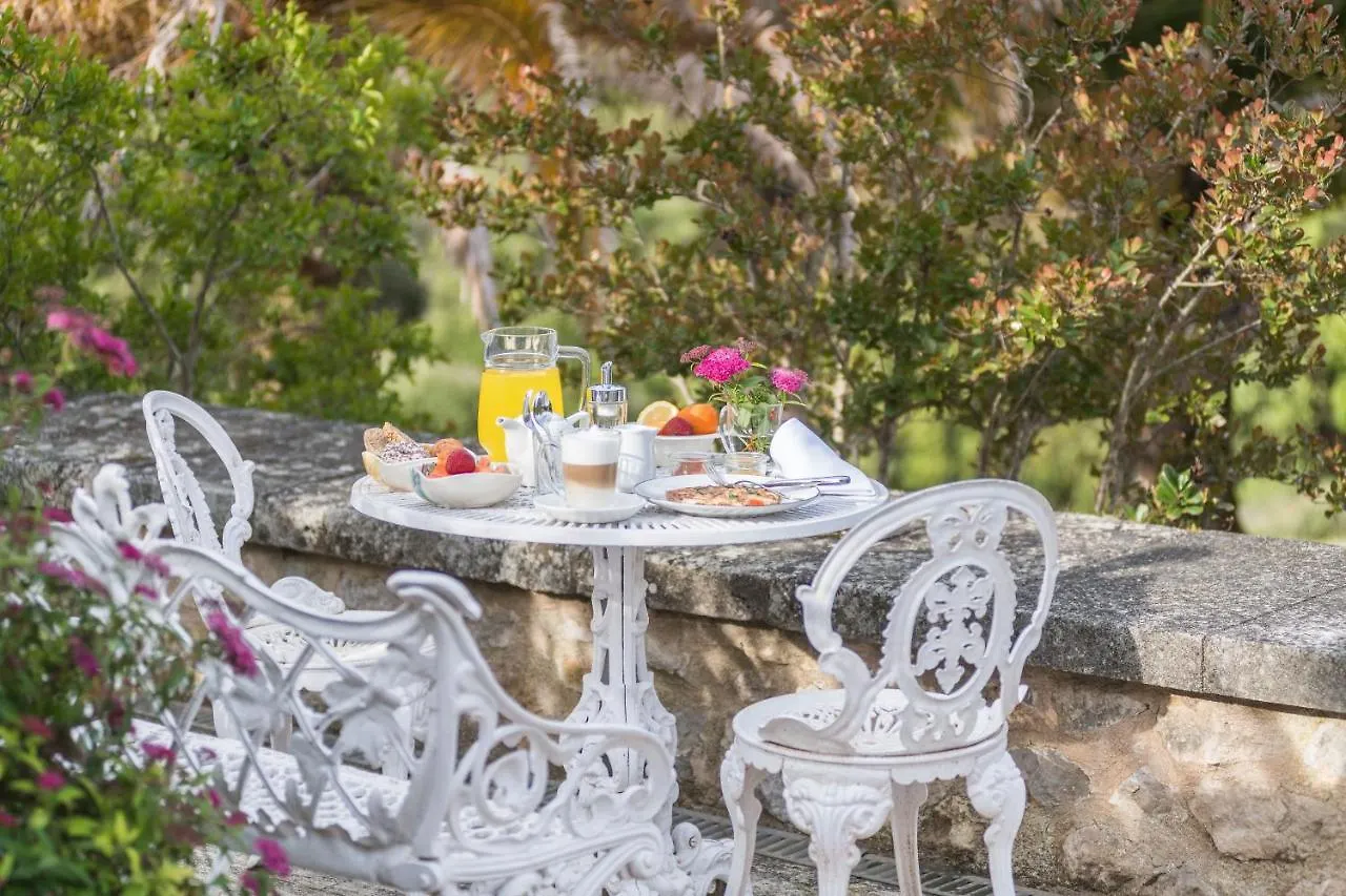Monnaber Vell Hotel Campanet